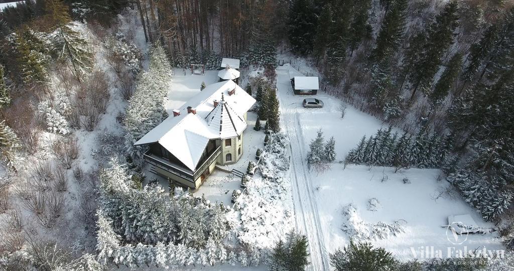 Villa Falsztyn Holiday Home Exterior photo